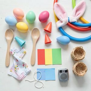 Widok z góry — materiały do zajęć (flat lay)