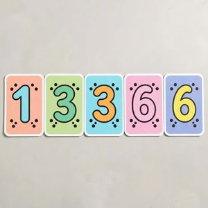 Karty z numerkami 1–6 (kolorowe)