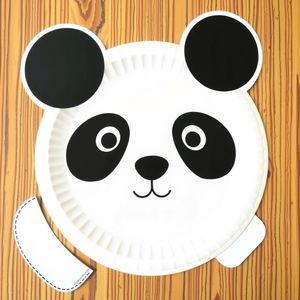 Panda — szablon do wyklejania na talerzyku