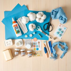 Materiały do zajęć — flatlay