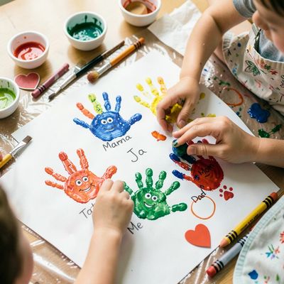 Dzień Rodziny — Rodzinne Odciski Rąk