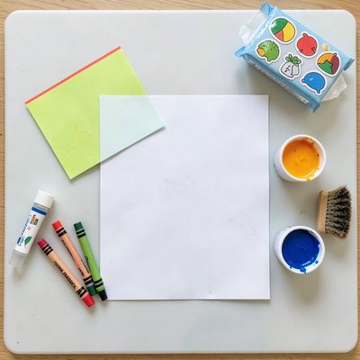 Ułożenie materiałów na stanowisku — zdjęcie z góry