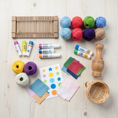 Lista materiałów — flat lay do druku