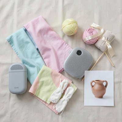 Flat lay materiałów — zestaw rekwizytów