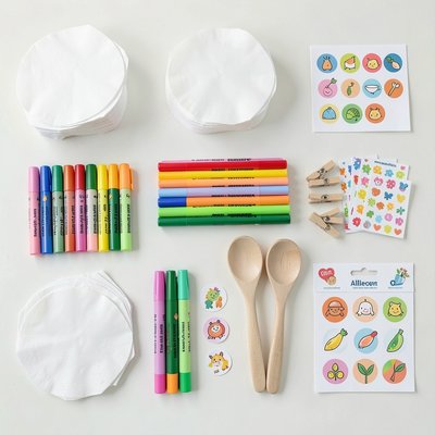 Rozłożone materiały — przygotowanie stolików