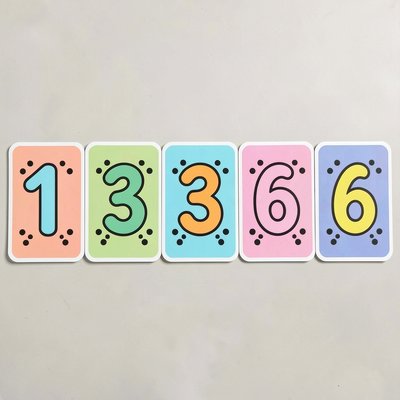 Karty z numerkami 1–6 (kolorowe)
