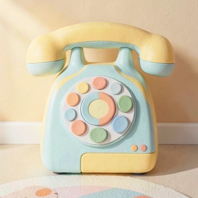 Duży obrazek zabawkowego telefonu