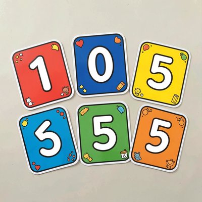 Karty z numerami 1–5 — kolorowe