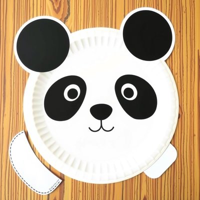 Panda — szablon do wyklejania na talerzyku