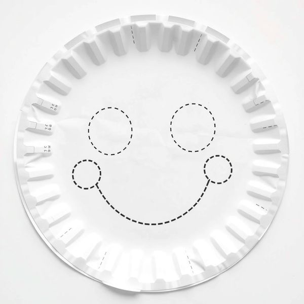 Szablon maski z talerzyka